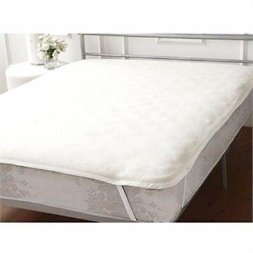 Hollowfibre Quilted Mattress Topper for 55&quot; x 78&quot; bed