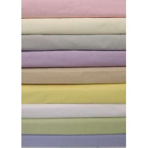 68pick 50/50polycotton Small double 4' bed 3/4 fitted valance over the mattress 